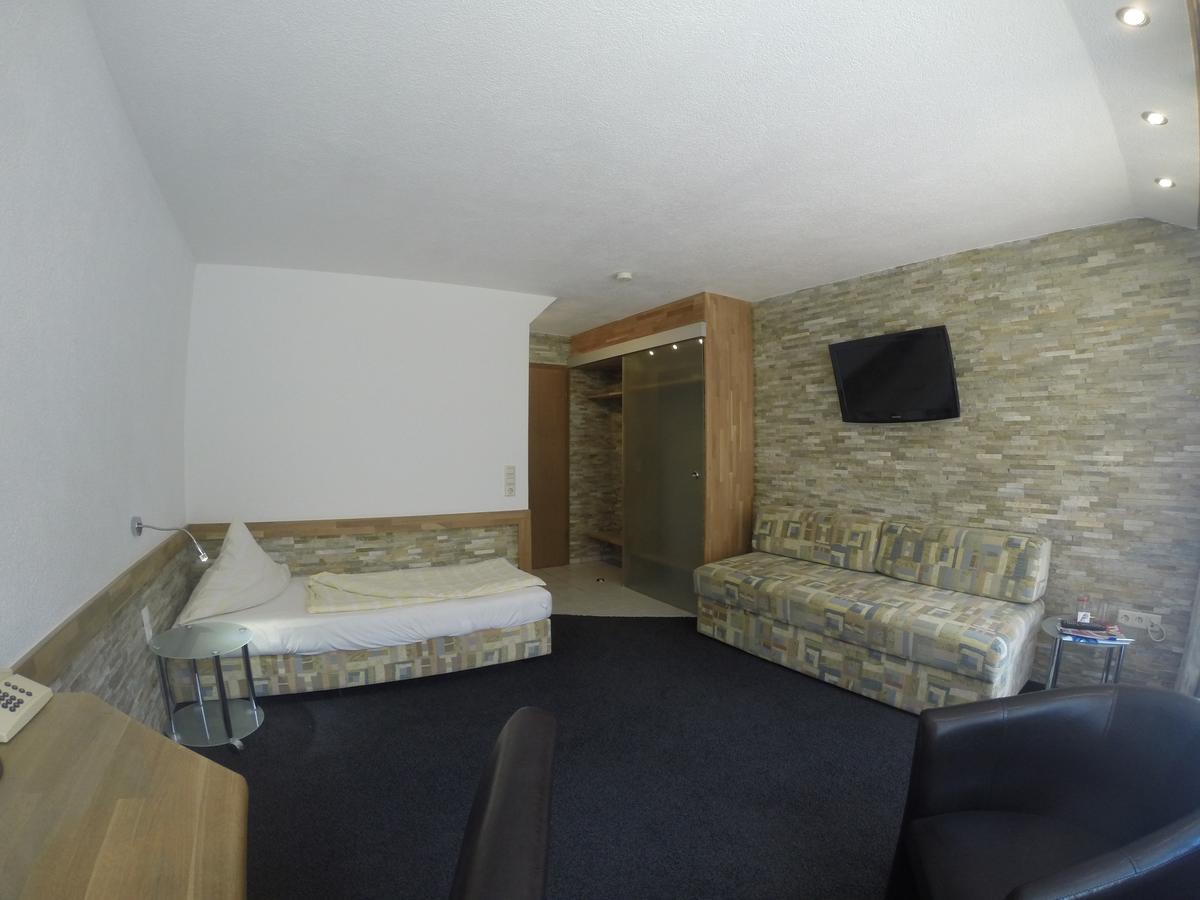 Hotel zum Wasserfall Garni Oberndorf am Neckar Exterior foto